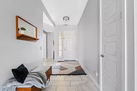 Entry Way - 10332 E Wavelength Ave, Mesa, AZ 85212 photo 2 of 4