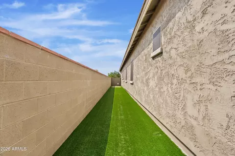 Exterior - 10332 E Wavelength Ave, Mesa, AZ 85212 photo 8 of 15