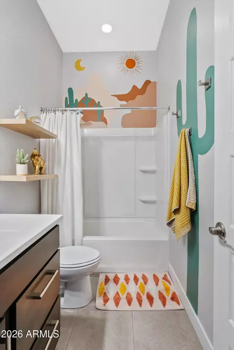 Bath - 10332 E Wavelength Ave, Mesa, AZ 85212 photo 3 of 7