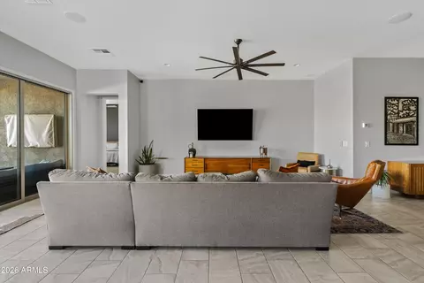 Living - 10332 E Wavelength Ave, Mesa, AZ 85212 photo 2 of 4