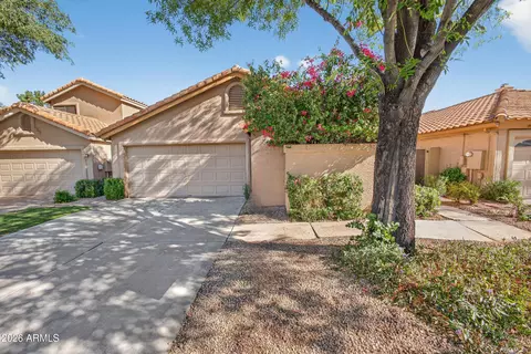 18 E La Vieve Ln, Tempe, AZ 85284