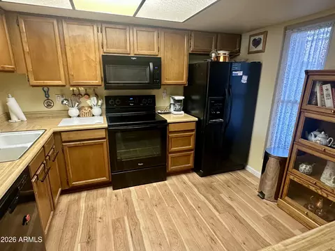 815 E Grovers Ave #12, Phoenix, AZ 85022 photo 2