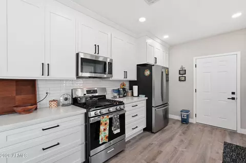 Kitchen - 1020 E Nielson Ave, Mesa, AZ 85204 photo 1 of 2