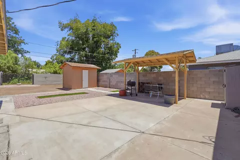 Exterior - 1020 E Nielson Ave, Mesa, AZ 85204 photo 8 of 11
