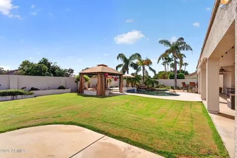 Exterior - 3955 E Indigo Bay Ct, Gilbert, AZ 85234 photo 8 of 19
