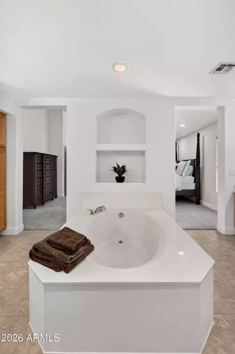 Bath - 3955 E Indigo Bay Ct, Gilbert, AZ 85234 photo 11 of 11