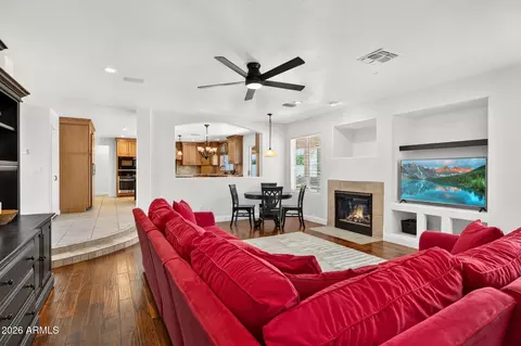 Living - 3955 E Indigo Bay Ct, Gilbert, AZ 85234 photo 6 of 6