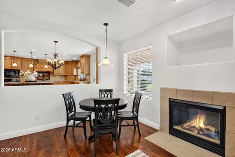 Dining - 3955 E Indigo Bay Ct, Gilbert, AZ 85234 photo 4 of 6