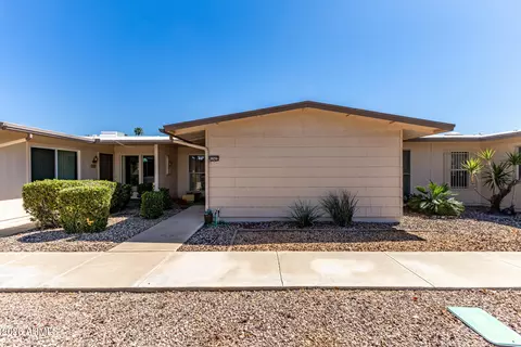 17422 N 102nd Dr, Sun City, AZ 85373