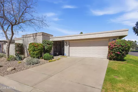 8198 E Del Caverna Dr, Scottsdale, AZ 85258