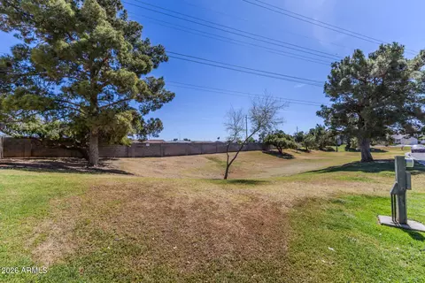 Exterior - 441 S Maple St #86, Mesa, AZ 85206 photo 5 of 9