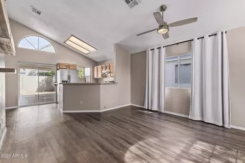 Living - 441 S Maple St #86, Mesa, AZ 85206 photo 3 of 3