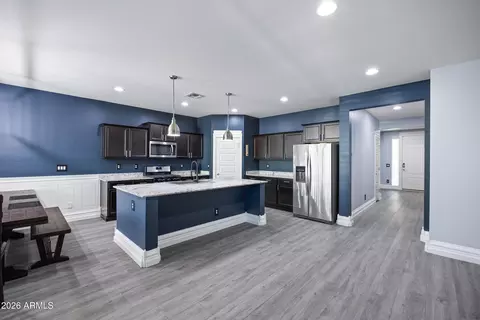 624 W Blue Ridge Dr, San Tan Valley, AZ 85140
