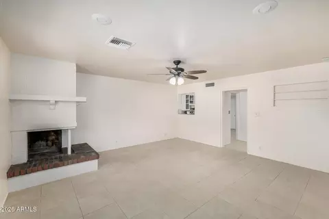 Living - 6740 N 15th St, Phoenix, AZ 85014 photo 7 of 10