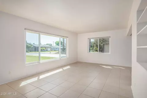 Living - 6740 N 15th St, Phoenix, AZ 85014 photo 1 of 10
