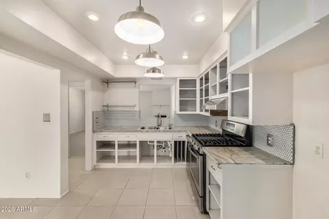 Kitchen - 6740 N 15th St, Phoenix, AZ 85014 photo 3 of 3