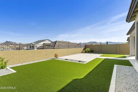 5628 E Scarlet St, Mesa, AZ 85215