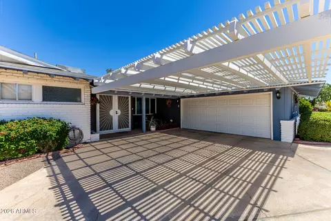 Exterior - 729 S Edgewater Dr, Mesa, AZ 85208 photo 6 of 21