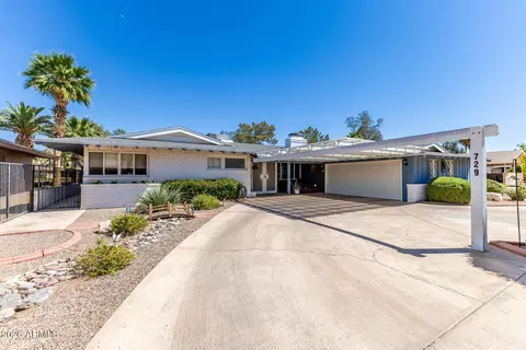 Exterior - 729 S Edgewater Dr, Mesa, AZ 85208 photo 1 of 21
