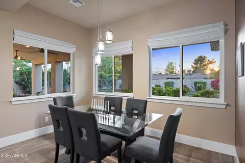 355 E Maryland Ave, Phoenix, AZ 85012 photo 19
