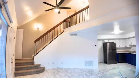 7331 N 44th Ave, Glendale, AZ 85301