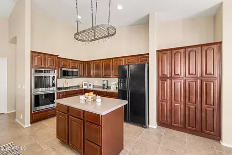 Kitchen - 1708 E Knoll St, Mesa, AZ 85203 photo 1 of 7