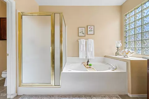 Bath - 1708 E Knoll St, Mesa, AZ 85203 photo 2 of 5