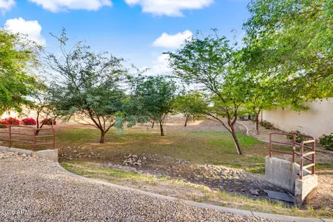 Exterior - 1708 E Knoll St, Mesa, AZ 85203 photo 7 of 8
