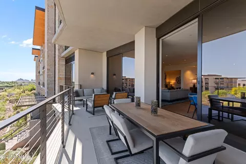 5000 N Camelback Ridge Dr #208, Scottsdale, AZ 85251