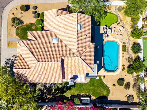 View/Area - 1605 E Saltsage Dr, Phoenix, AZ 85048 photo 6 of 12