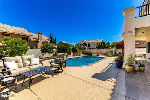 Exterior - 1605 E Saltsage Dr, Phoenix, AZ 85048 photo 10 of 14