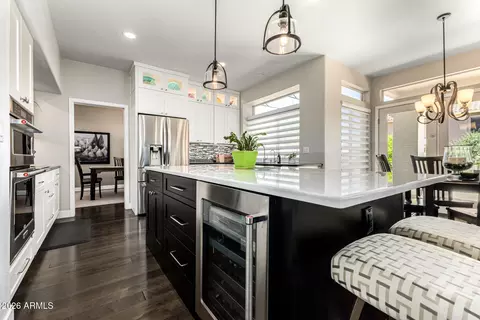 Kitchen - 1605 E Saltsage Dr, Phoenix, AZ 85048 photo 3 of 7