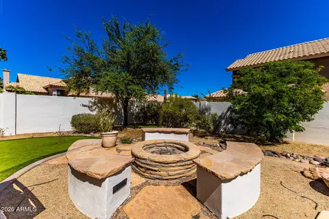 Exterior - 1605 E Saltsage Dr, Phoenix, AZ 85048 photo 12 of 14