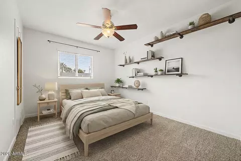 Bedroom - 210 El Camino Dr, Phoenix, AZ 85020 photo 5 of 6