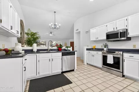 Kitchen - 4558 E Mcneil St, Phoenix, AZ 85044 photo 1 of 5
