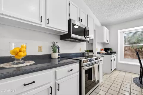 Kitchen - 4558 E Mcneil St, Phoenix, AZ 85044 photo 3 of 5
