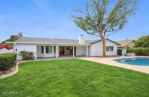 2064 E Kenwood Cir, Mesa, AZ 85213