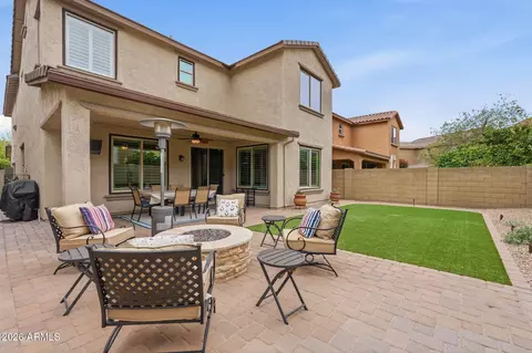 Exterior - 3608 E Salter Dr, Phoenix, AZ 85050 photo 9 of 13
