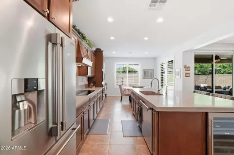 Kitchen - 3608 E Salter Dr, Phoenix, AZ 85050 photo 3 of 6