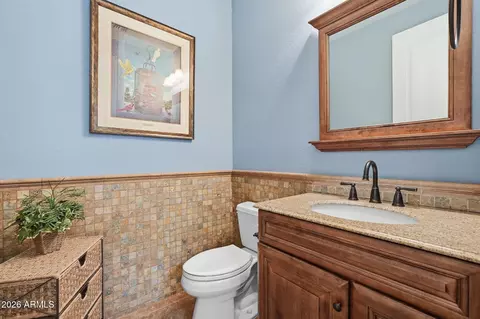 Bath - 3608 E Salter Dr, Phoenix, AZ 85050 photo 1 of 5