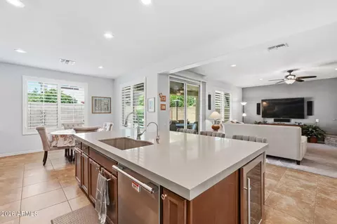Kitchen - 3608 E Salter Dr, Phoenix, AZ 85050 photo 4 of 6