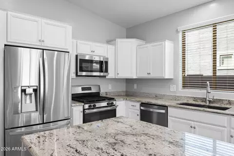 4290 E Palo Verde St, Gilbert, AZ 85296 photo 9