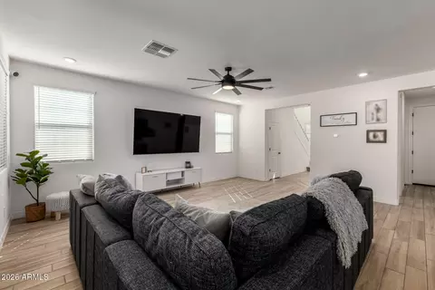Entry Way - 10056 E Trent Ave, Mesa, AZ 85212 photo 1 of 3