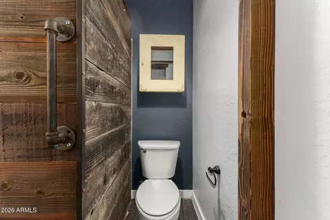 Bath - 10819 E Florian Ave, Mesa, AZ 85208 photo 3 of 4