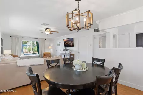 Dining - 4141 N 35th St, Phoenix, AZ 85018 photo 1 of 2
