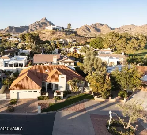 View/Area - 2514 E Montebello Ave, Phoenix, AZ 85016 photo 3 of 6