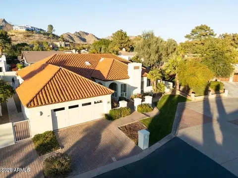 View/Area - 2514 E Montebello Ave, Phoenix, AZ 85016 photo 4 of 6