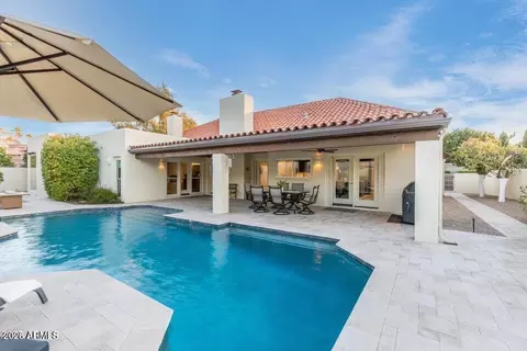 Exterior - 2514 E Montebello Ave, Phoenix, AZ 85016 photo 5 of 15