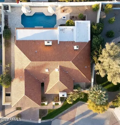View/Area - 2514 E Montebello Ave, Phoenix, AZ 85016 photo 5 of 6
