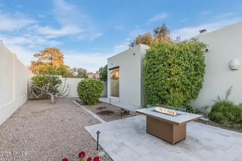 Exterior - 2514 E Montebello Ave, Phoenix, AZ 85016 photo 9 of 15